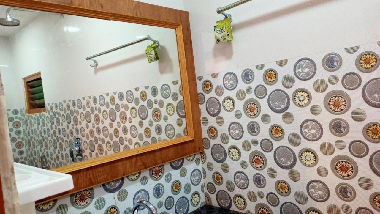 Aarthi Residency Hotel Karaikkudi Ngoại thất bức ảnh